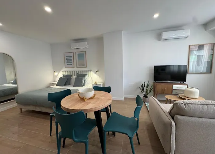 Marcela By Gaiarooms